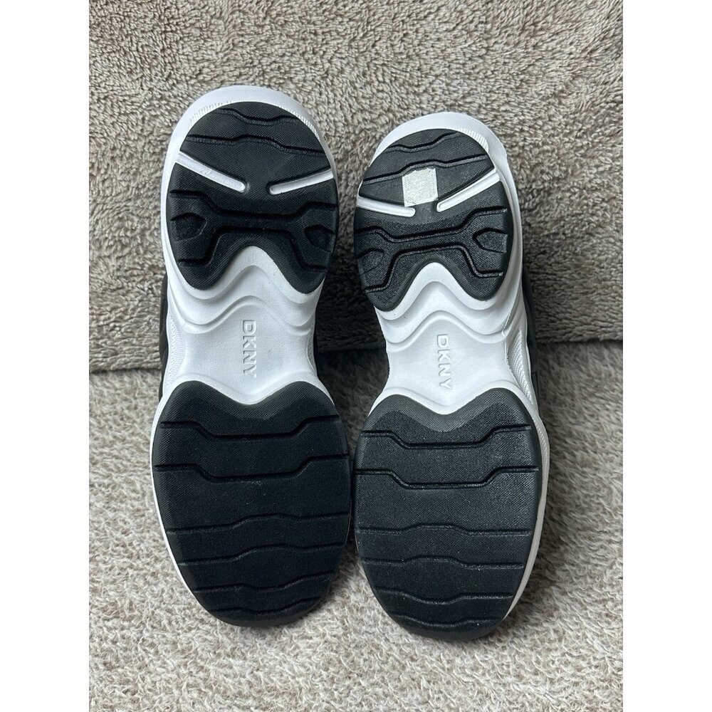 NEW DKNY Decorah Black Athletic Chunky Sole Shoes Womens Sneaker Size 10 - Picture 9 of 15